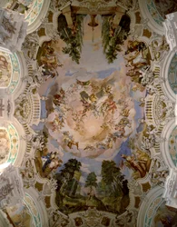 Schussenriedin luostarin kupolia koristava fresko arkkitehti Domenikus Zimmermann (1685-1766) 1730-1731 Schussenried, Saksa