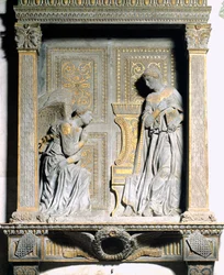 Ilmestys, Donatello (n. 1386-1466), Basilica di Santa Croce (Pyhän ristin basilika) Firenzessä, Toscanassa