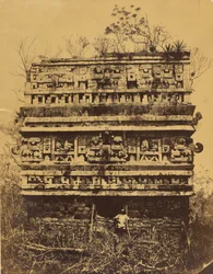 Chichén-Itzá: Nunnan palatsin oikea siipi