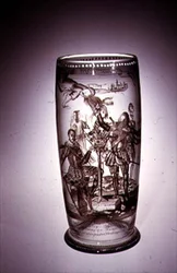 Seepiaemaloitu humpen, 1600-luvun alku (lasia)