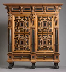 Vaatekaappi (Kast), valmistettu Hollannissa, n. 1625-1650 (tammi eebenpuu- ja ruusupuuviiluilla)
