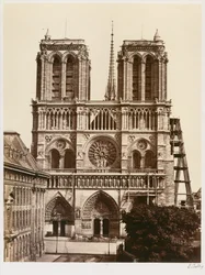 Notre-Dame (julkisivu)