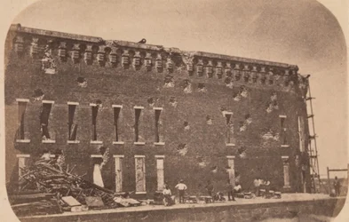 Fort Sumterin evakuointi, huhtikuu 1861, huhtikuu 1861.