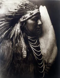 Amerikan intiaanit: Nez Percé -heimoon kuuluvan intiaanin muotokuva