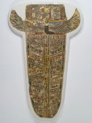 Maalattu muumioesiliina (esiliina), 305-30 eKr. (pellava, gesso, maali ja kultaus).