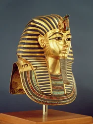 Tutankhamonin kuolinnaamio (n. 1370-1352 eaa.), Uusi valtakunta, n. 1336-1327 eaa.