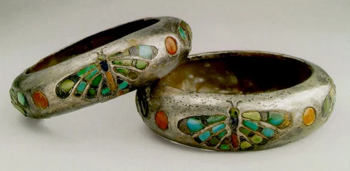 Queen Hetep-heres Is rannekorut (hopea, turkoosi, lapis-lasuli, karneoli)