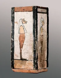 Egyptiläinen antiikki: puinen hautausuurna tai katos. 11.-4. vuosisadalla eKr. Montserratin luostari. Montserratin museo.