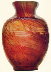 E. Gallen lasimaljakko, c1846-1903, 1903