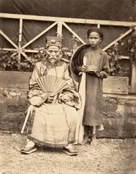 Kylän päällikkö virallisissa asuissa, Cochinchina, 1866.