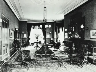 18 Addison Road: salonki, 1890