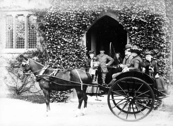 Horse and Trap Ride, n. 1890