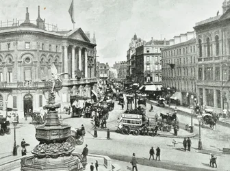 Lontoon paviljonki, Piccadilly Circus, Westminster LB: katso itään, 1896
