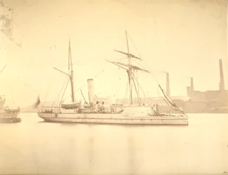 Tynejoelle ankkuroituneen tykkiveneen "Delta" tyyrpuurin puoli, noin 1876