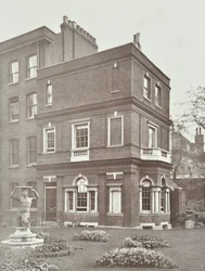 Näkymä Clements Inn Garden Housesta, 1885