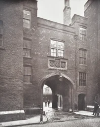 Näkymä Lincolns Inn Gatewaylle, Lontoo, 1876