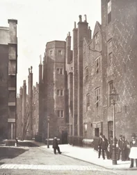 Näkymä Lincolns Inn Old Squarelle, Lontoo, 1876