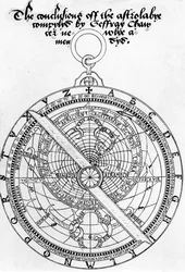 Nimisivu teokselle The Conclusions of the Astrolabye Compylyd, kirjoittanut Geoffrey Chaucer Newlye Amendyd, kirjoittanut Walter Stevins, n. 1555 (kynä ja muste paperille)