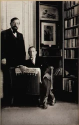 Igor Stravinskyn ja Claude Debussyn muotokuva Djagilevin balettien "Jeux" ja "Kevätuhri" ajalta, Pariisi, 1912-13