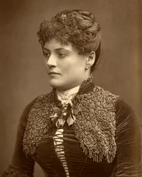Sophie Eyre, brittiläinen näyttelijä, 1887.