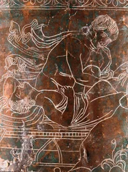 Etruskilainen taide: yksityiskohta pronssisesta Ficoroni-kistasta, joka kuvaa argonauttien tarua: Argo-laiva. Praenestesta (Palestrina). 340 eKr. Museo Nazionale di Villa Giulia, Rooma