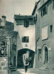 Hiljainen katu, Merano, Etelä-Tirol, Italia, 1927