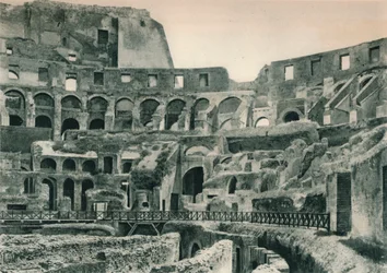 Colosseumin sisustus, Rooma, Italia, 1927