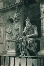Mooses, Michelangelon veistos San Pietro in Vincolin kirkossa Roomassa, Italiassa, noin 1926-1927