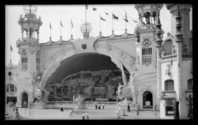 Luna Park, 1906 (nitraattinegatiivinen)