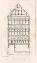 Maison en bois du 15e siècle rue Malpalu n ° 90-92