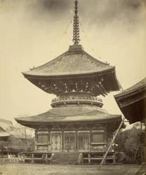 Yksikerroksinen pagodi, Hachiman-pyhäkkö, Kamakura