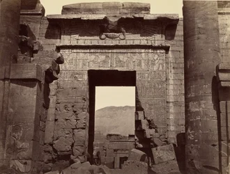 Temppelin portin yksityiskohtia, Medinet Habu