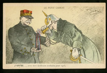 Postikortti, Satiirinen väreissä, n. 1914_12: Pieni lahja, jonka tarjoan parhaiden onnittelujeni kera vuodelle 1915 - 14-18 sota, kaanonit, kuoret - William II, Joffre Gottlobin kuvitus (1873-1935)