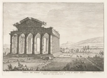 Vista del temple hexàstil perípter des del sud, des d