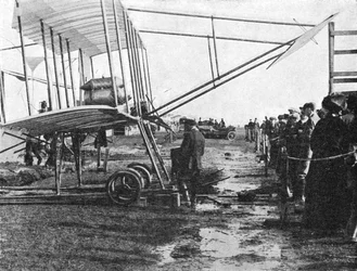 Henri Farman ja hänen 50 hv:n Gnome-kaksitaso, Blackpool Aviation Meeting, Lancashire, 1909 1933.