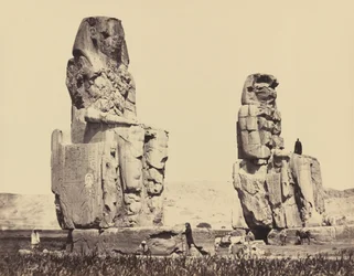 Tasangon patsaat, Thebes