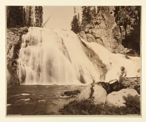 Gibbon Falls, 84 jalkaa