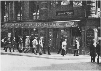 Café du Croissant, jossa Jean Jaurès murhattiin, Rue du Croissantin ja Rue Montmartren kulma, 1914