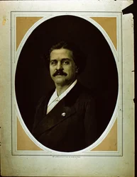 imp. Lemercier & Co. miehen muotokuva (seepiakuva)