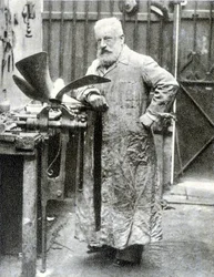 Muotokuva Fernand Forestista (1851 - 1914), ranskalaisesta keksijästä (moottori, autonosat...) - valokuvaus
