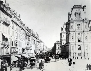rue de Rivoli ja uusi Hotel de Ville, noin 1882