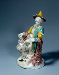 Art France: kiinalainen hahmo. Monivärinen posliiniveistos Saint Cloudista