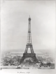 Eiffel-tornin rakentaminen, Pariisi, 31. maaliskuuta 1889