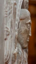 Yksityiskohta, Kristus Majesteetissa, ambulatorio (marmori)