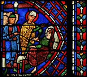 St. Apollinaire: parantaa tribuunin vaimon (w36)