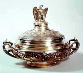 Kasvisruoka, palvelu Napoleon III, 1855 (hopeakullattu)