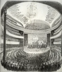 Näkymä teatterille rue du Chateau d