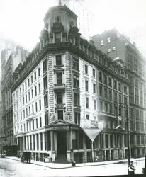 J.P. Morgan Building, Wall Street, New York City (gelatiinihopea valokuva)