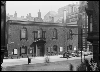 Unitaarinen kappeli, Cross Street, Manchester, 1940.
