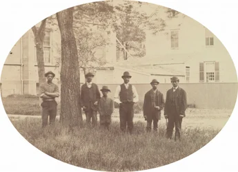 Ryhmämuotokuva [verso], c. 1862-1864.